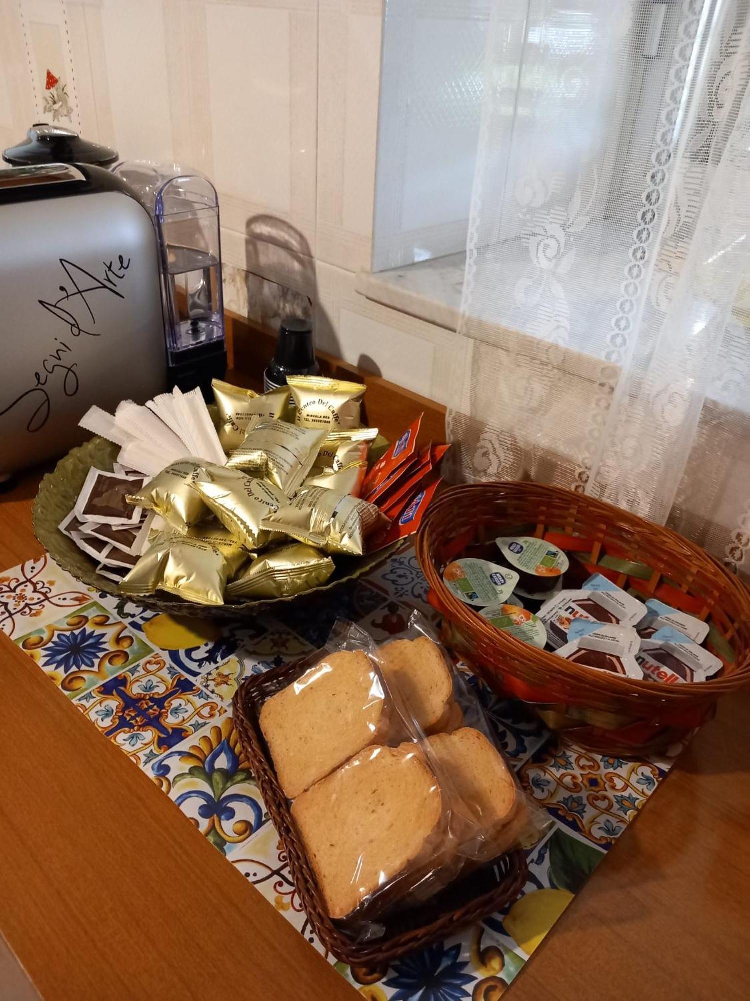 A Casa Da Nonna Brasa Holiday Home Savoca Eksteriør bilde