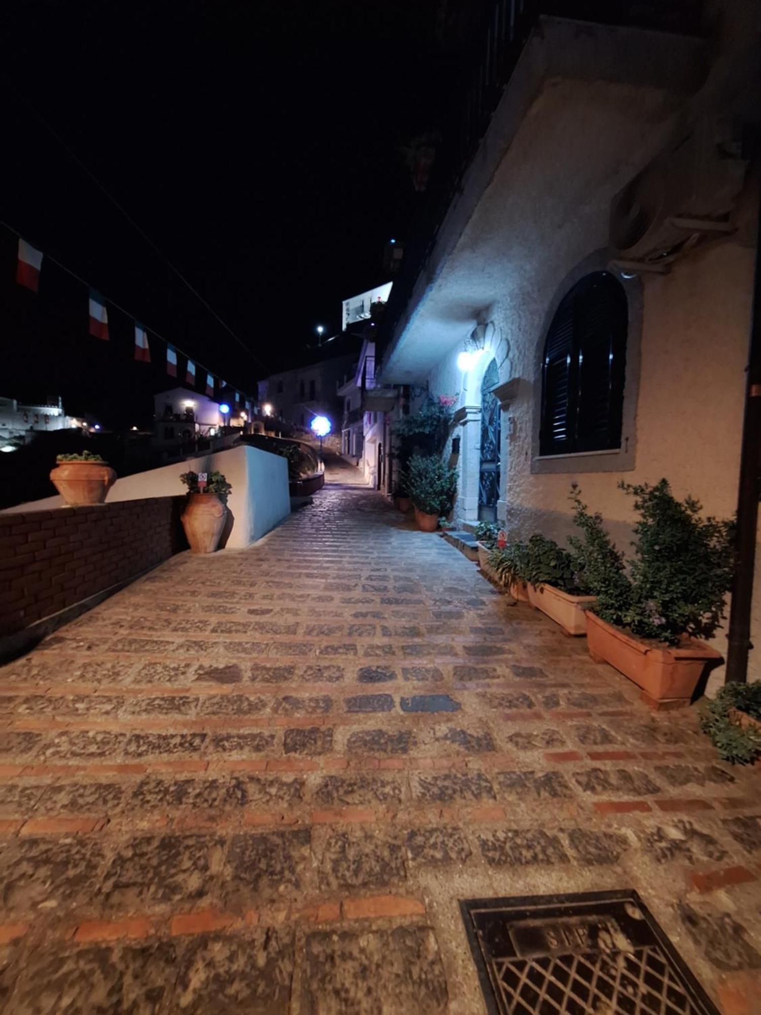 A Casa Da Nonna Brasa Holiday Home Savoca Eksteriør bilde