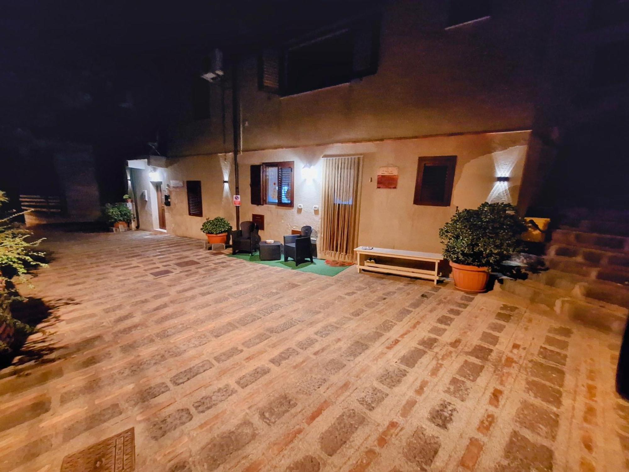 A Casa Da Nonna Brasa Holiday Home Savoca Eksteriør bilde